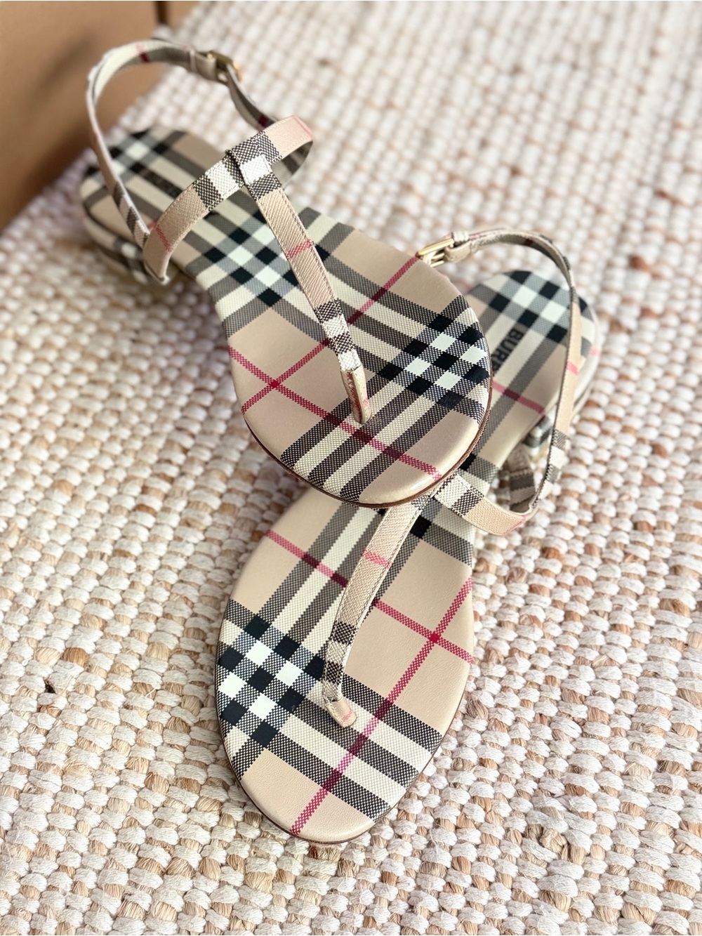 Burberry Emily Sandals In Archive Beige - Size 36,5